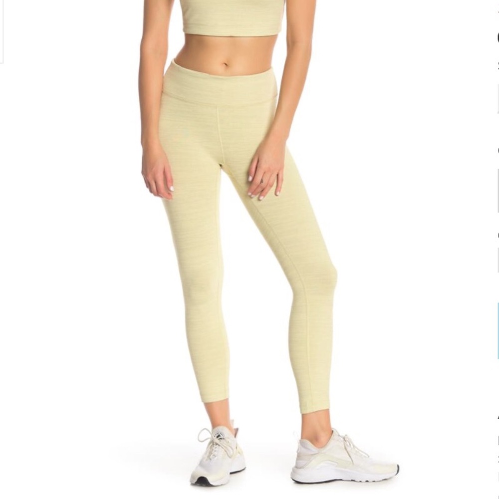 Outdoor Voices TechSweat Leggings in Honeysuckle